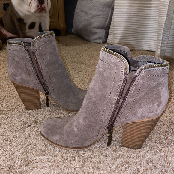 Booties! - Picture 3 of 4